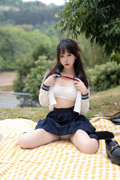 少妇人体艺术集