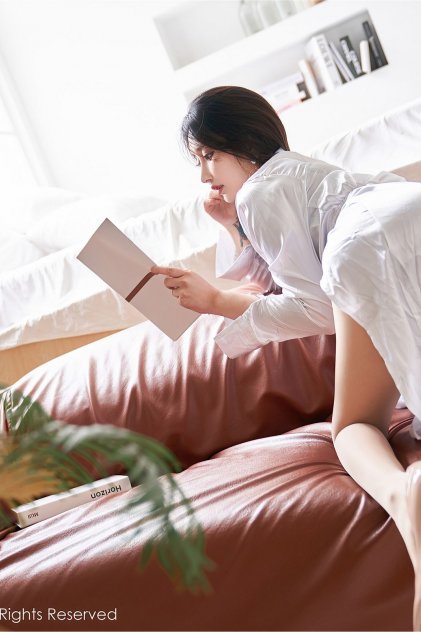 久草国产美女AV(久草无砖)