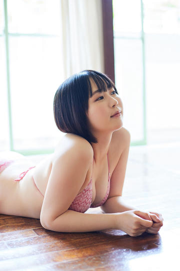 日韩体验区试看